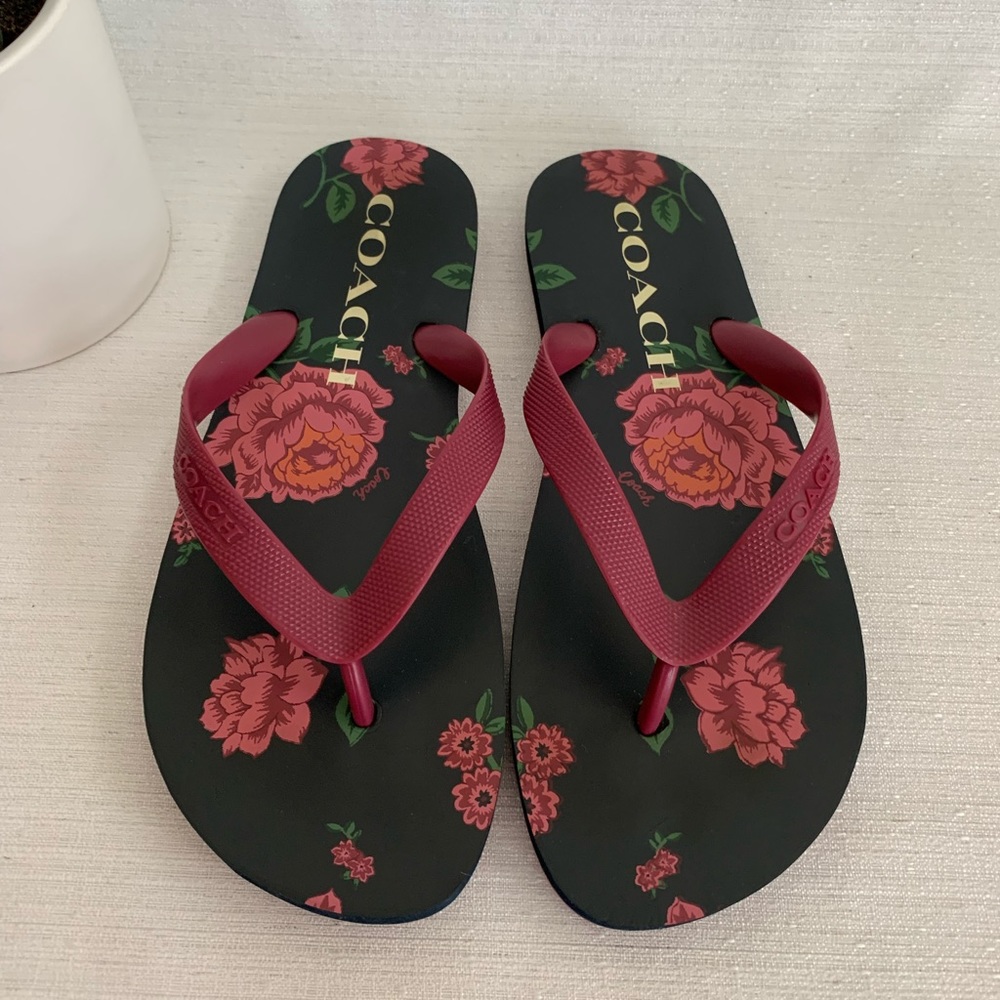 Coach Zac Black fuchsia Flower Flip Flop Sandals Women’s 8B(M)